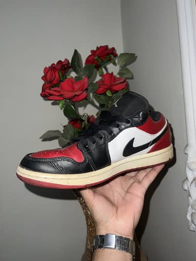 Nike Air Jordan 1low Bred Toe