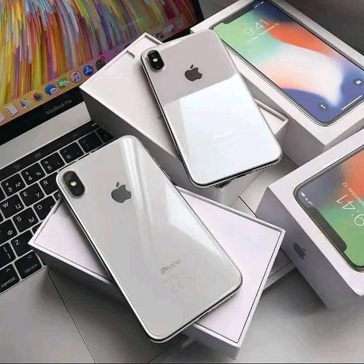 Apple iPhone X 2