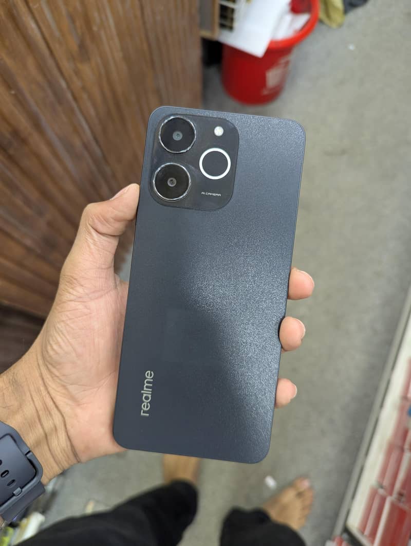 realme note 70 0