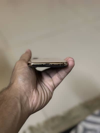 iPhone XS pta 64gb