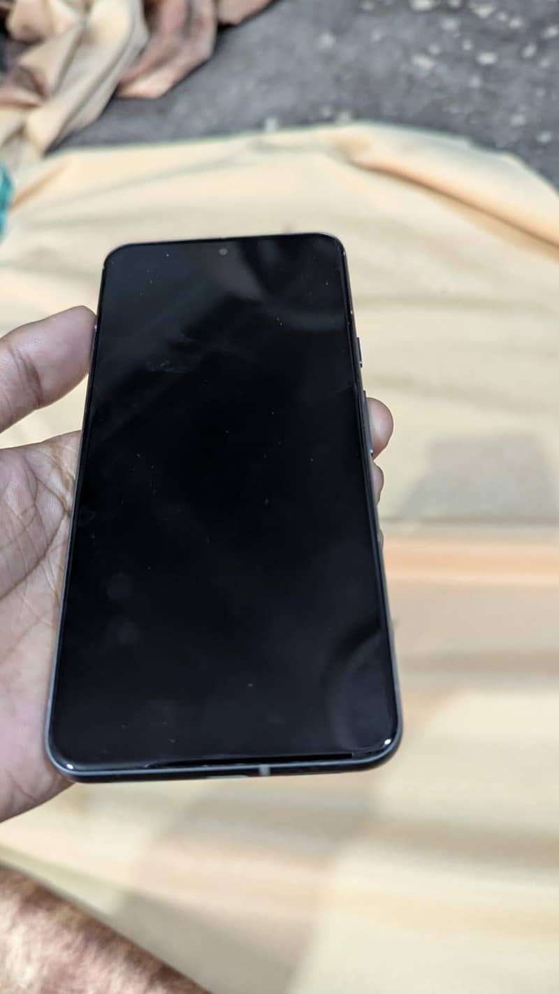 Google Pixel 8 1