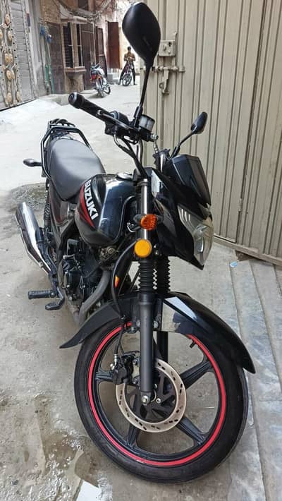 suzuki GR 150