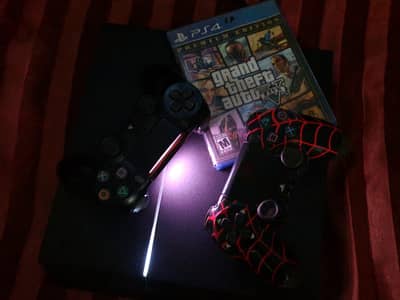 ps4 with two controller new one cd only serious buyers can contact