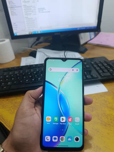 Vivo Y17s