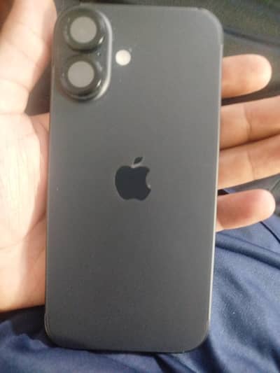 Apple iPhone 16