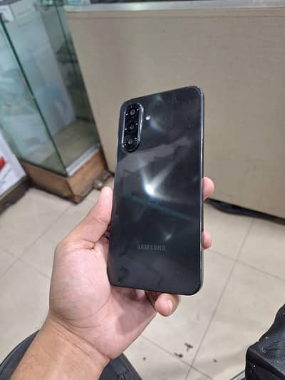 Samsung A17 pta approved 8/256 in warranty