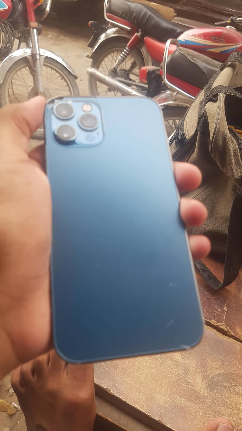 iphone 12pro 1