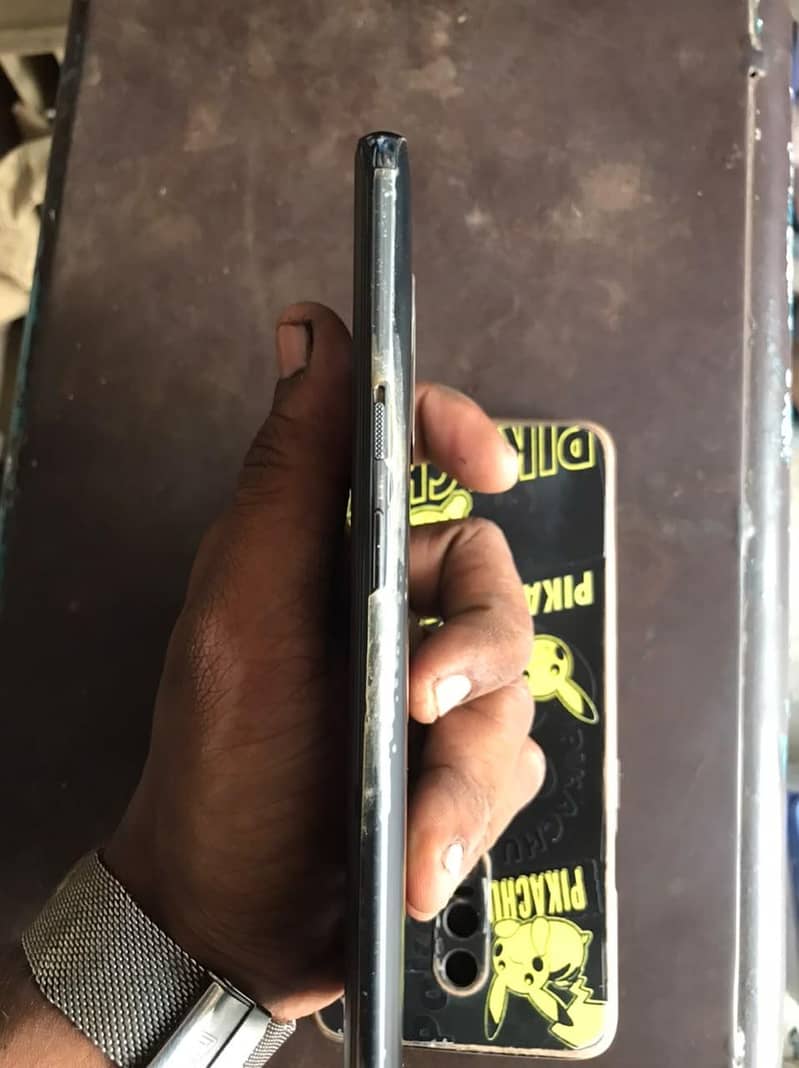 One Plus 7 Pro 3
