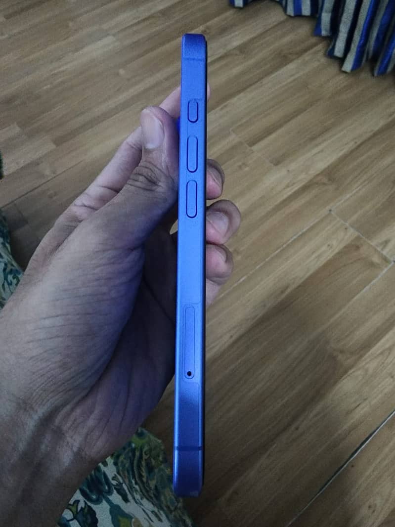 Iphone 16 4