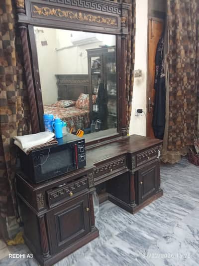 Dressing Table