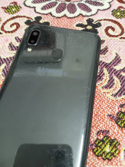 Samsung Mobile A20