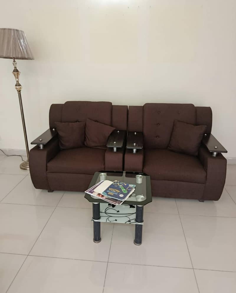 7 seter sof new condition 0