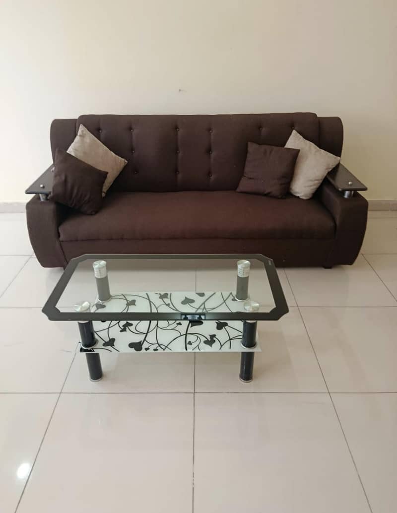 7 seter sof new condition 2