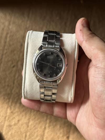 Vintage Seiko 5 Automatic Japan Made Men’s Wrist Watches