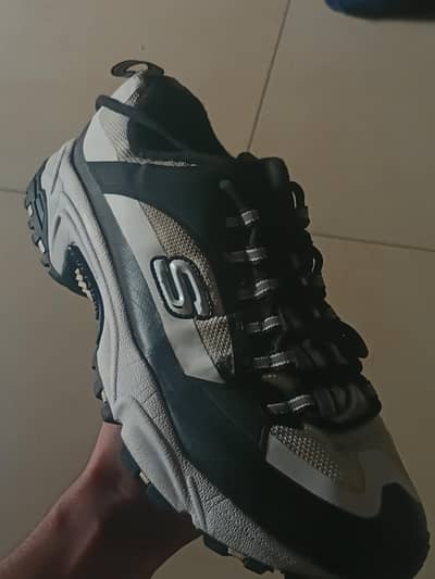Shoes For wear
