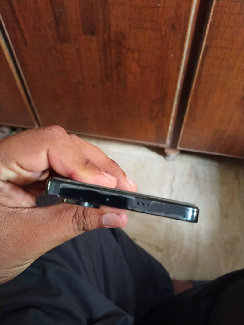 Tecno CAMON 20 2