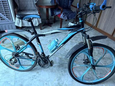 Blue Sports Bicycle / Sports Cycle with helmet Road Bicycle