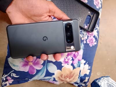 Google Pixel 8 Pro