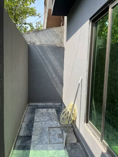 5 Marla Ground Floor Portion For Rent