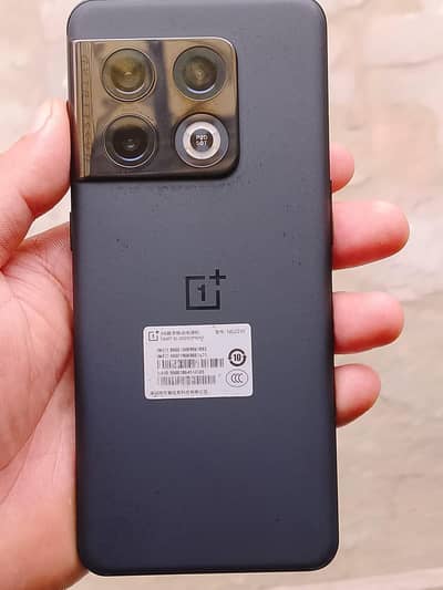 One Plus 10 Pro
