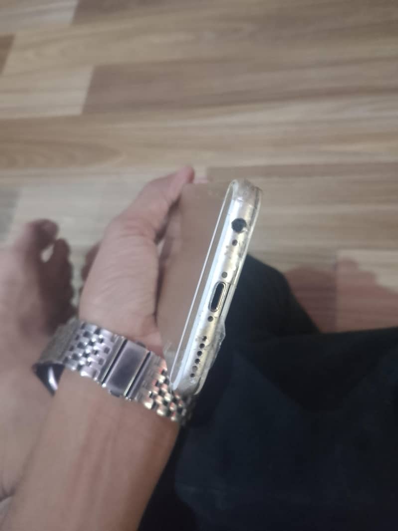 Apple iPhone 6 1