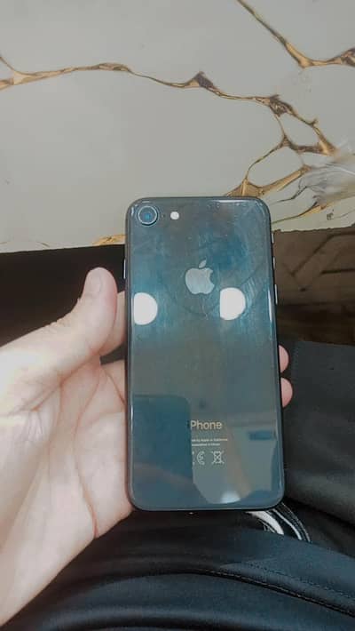 Apple iPhone 8
