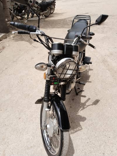 Suzuki GS 150