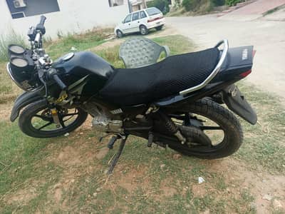 Yamaha ybr 125