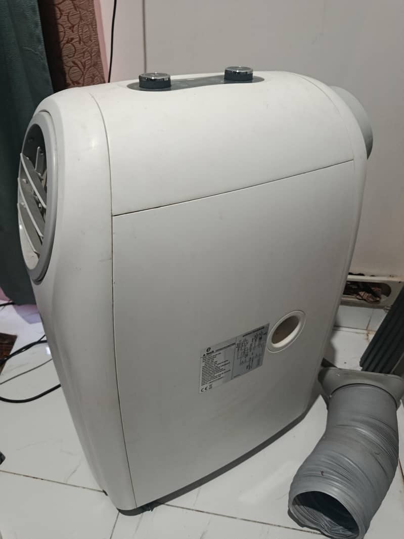 E tech portable AC 2