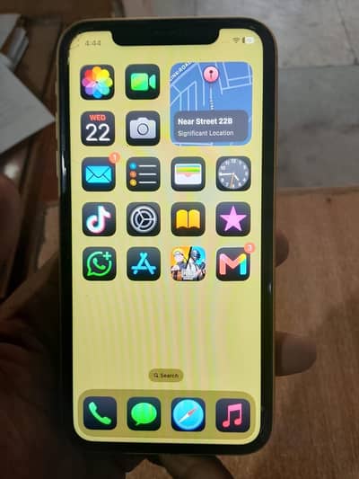 Apple iPhone 11