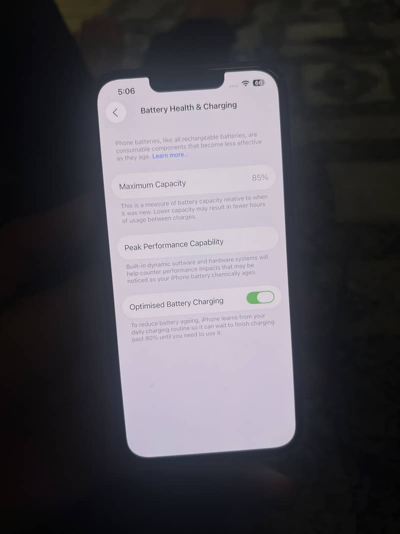 Apple iPhone 13 1