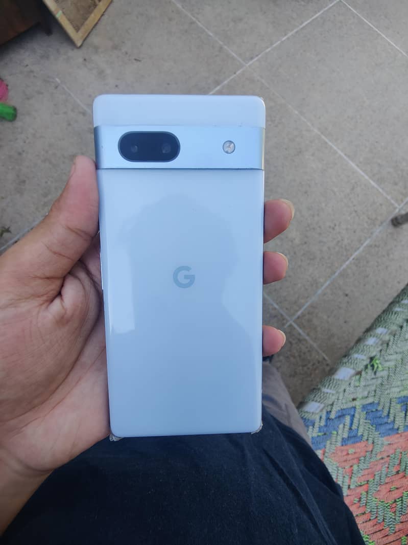 Google Pixel 7a 2