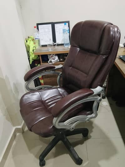 Executive High-Back Office Chair