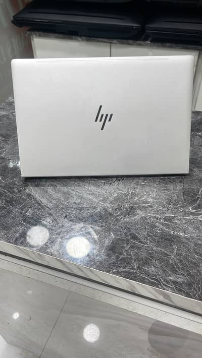HP EliteBook 845 G8