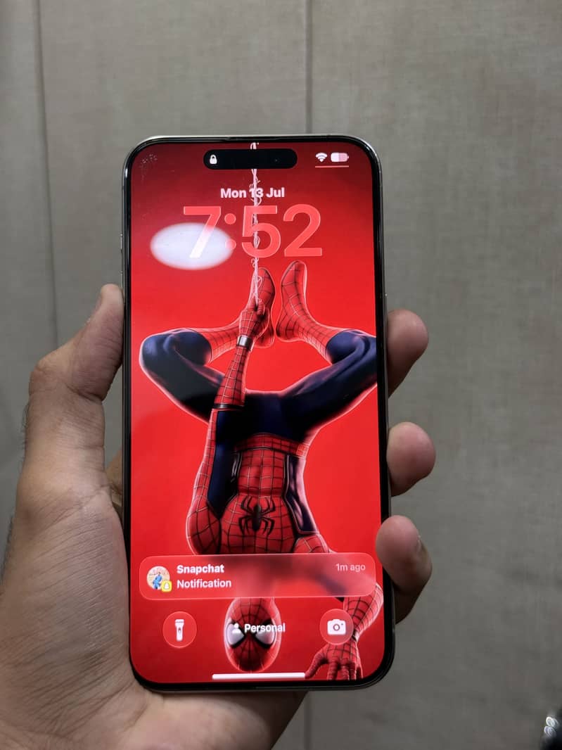 Iphone 15 pro max 7