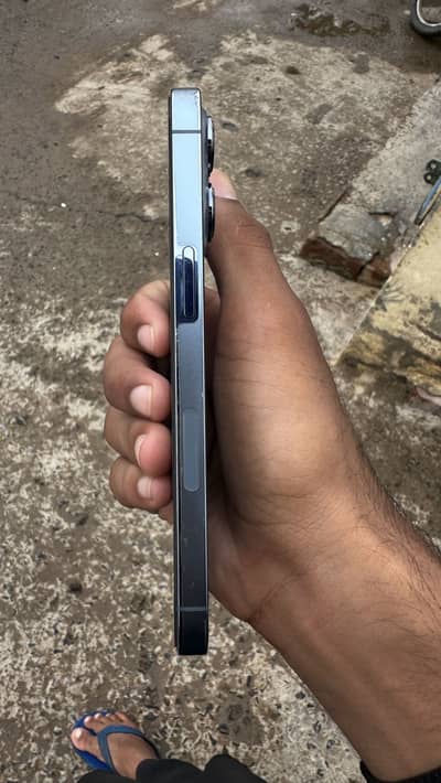 Apple iPhone 13 Pro