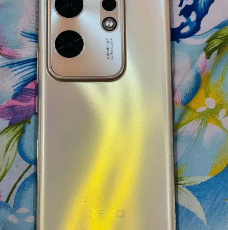 Infinix Zero 30 3