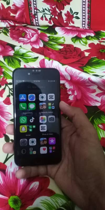 Apple iPhone 7 32gb all ok