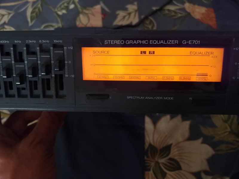sansui Equlizer 2