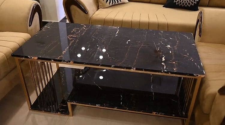 Marble table good condition 1
