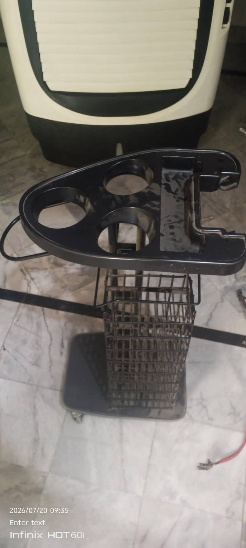 trolley 0