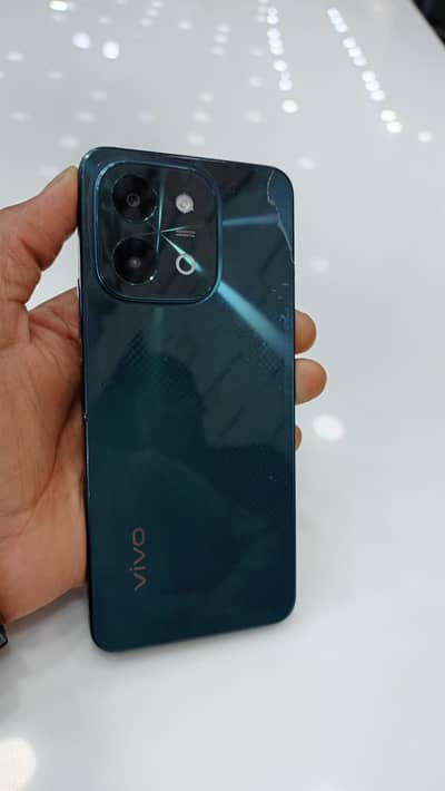 Vivo Y28