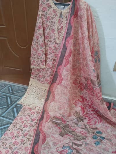 Ladies unstitched 3 piece lawn suit premium quality