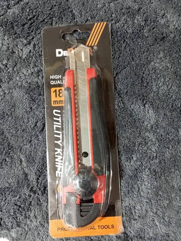 DEDING 18mm Cutter