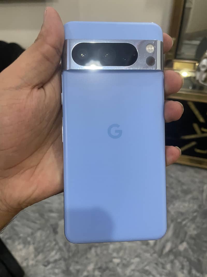 Google Pixel 8 Pro 2