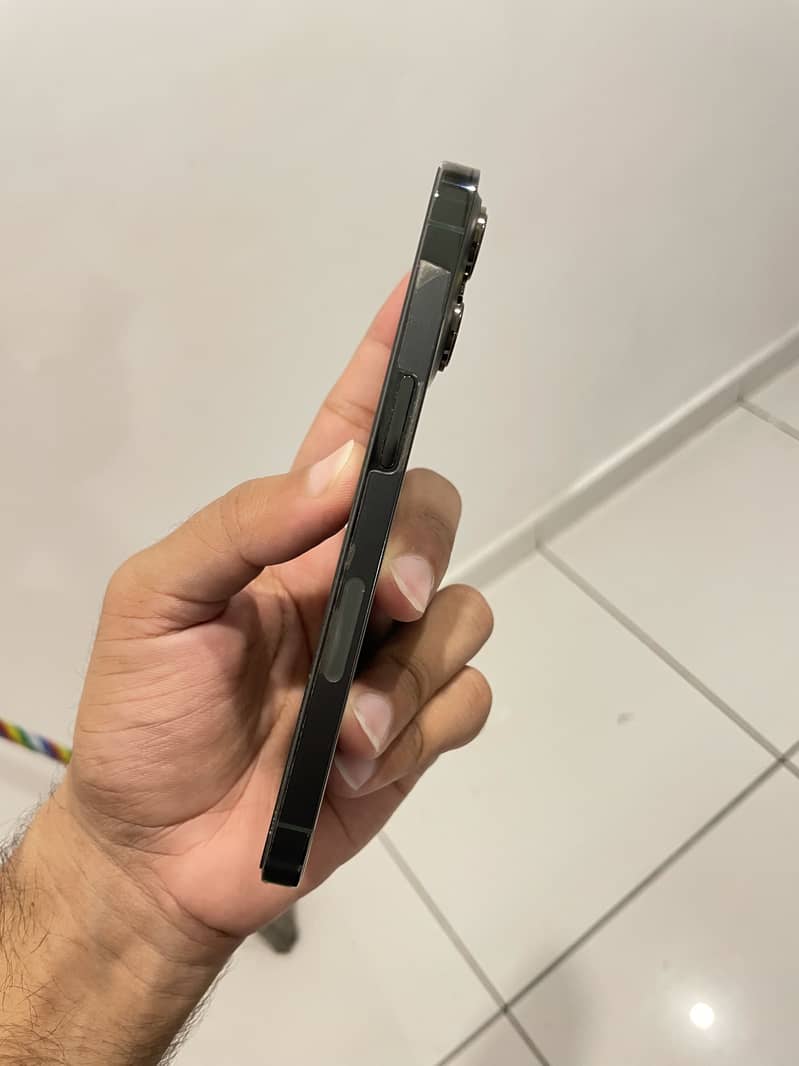 iPhone 13 Pro 5