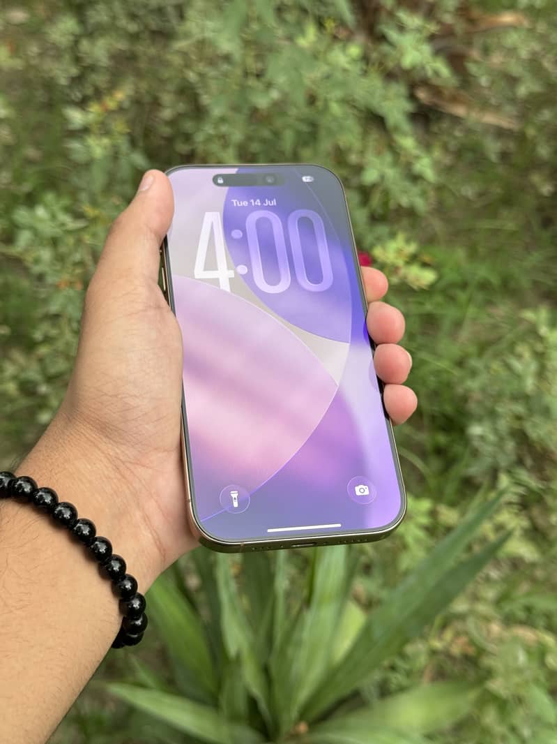 IPhone 16 Pro 5