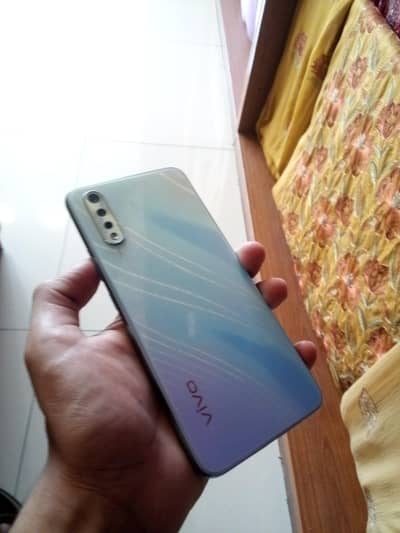 vivo s1 (4/128)