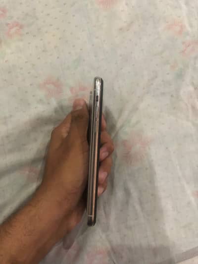 iPhone x pta approved