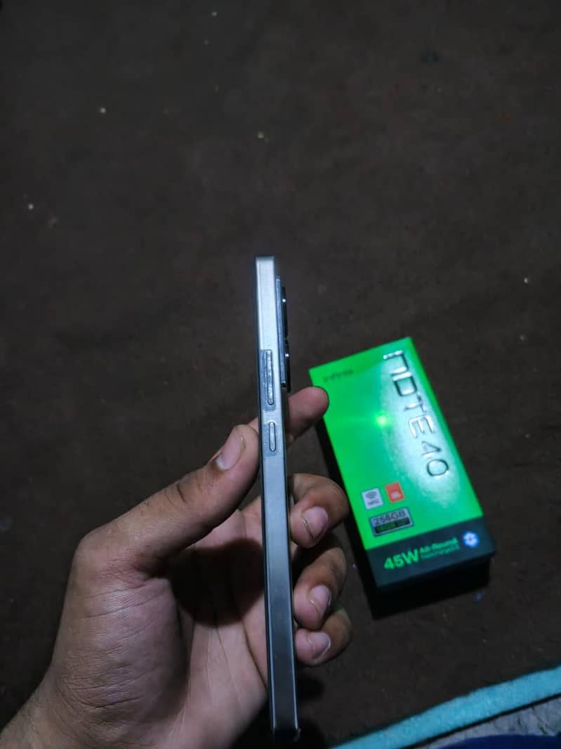 Infinix Note 40 1